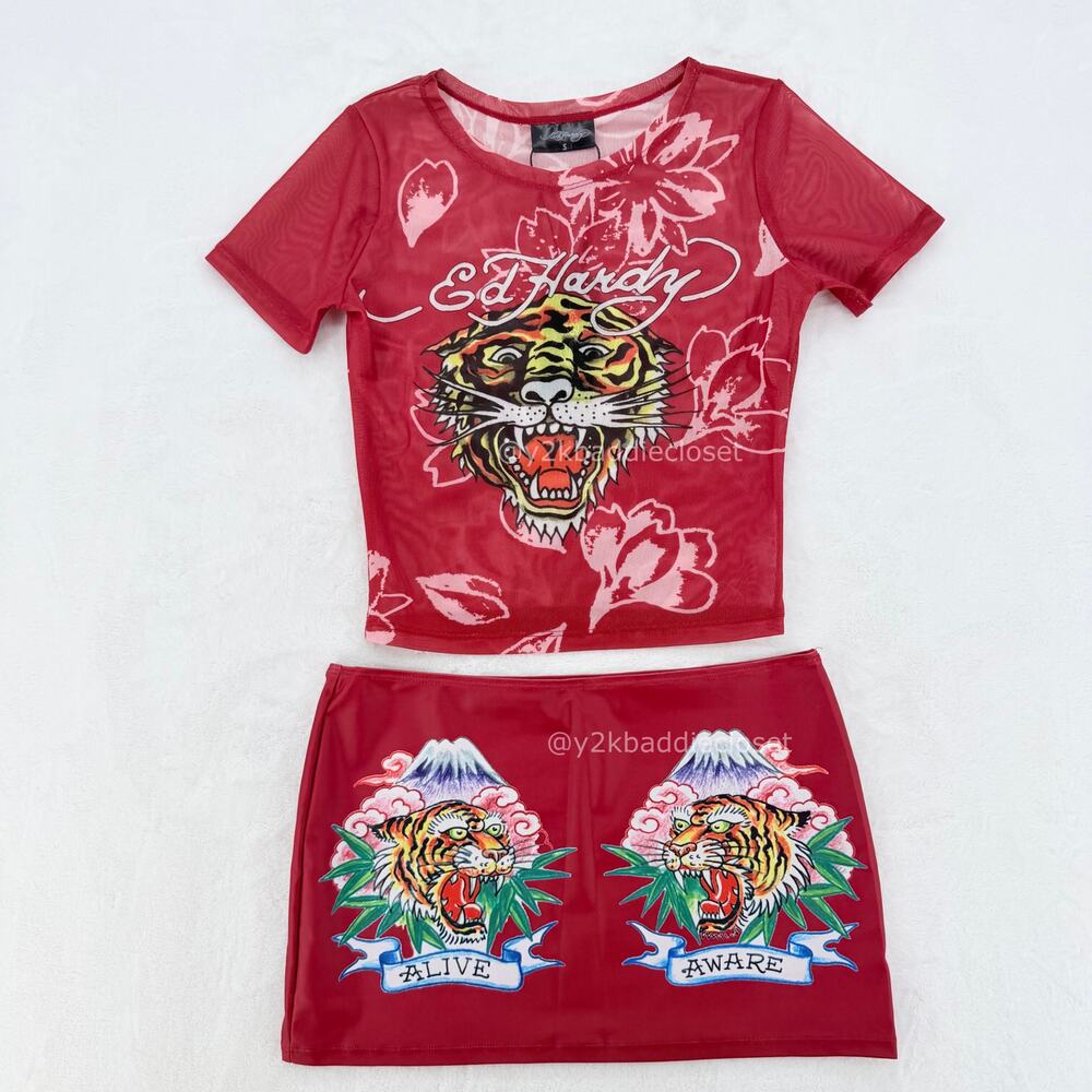 Ed Hardy Top Mini Skirt Set (Size M)